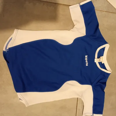 t shirt  neuf   bleu,blanc    kipsta